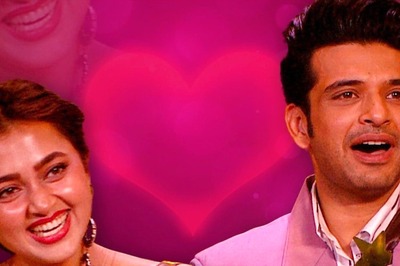 Tejasswi Prakash in First Insta Live Post Bigg Boss 15 Win: 'Karan Hasn't Asked Me for Marriage Yet'