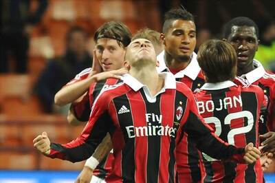 AC Milan rout Chievo Verona 5-1 in Serie A