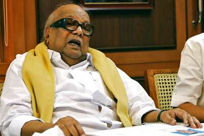 DMK-led Opposition Meets Governor; Seeks Palaniswami's Govt's Dismissal