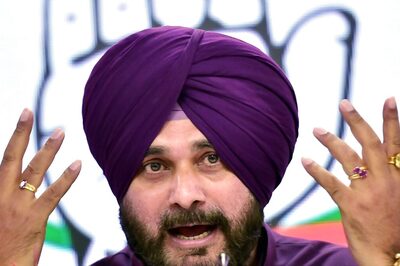 Congress Leader Navjot Singh Sidhu Urges Party Purge, Stresses Loyalty Amid Rajya Sabha Poll Loss