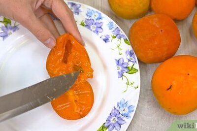 How to Eat a Persimmon