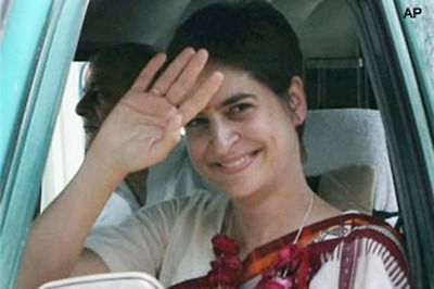 Elect Cong govt for UP's development: Priyanka