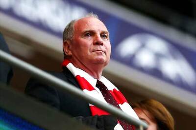 Bayern Munich president Uli Hoeness charged with tax evasion