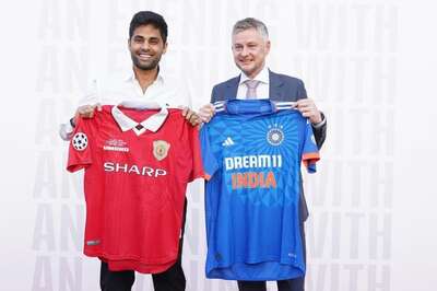 Worlds Collide as Batting Superstar Suryakumar Yadav Catches up with Manchester United Legend Ole Gunnar Solskjaer