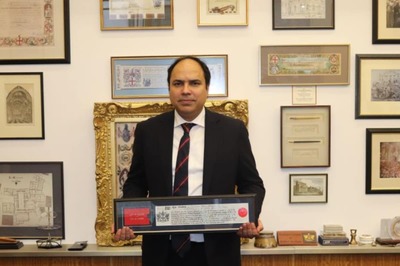 India-Born Lawyer Receives Prestigious 'Freedom Of The City Of London' Award