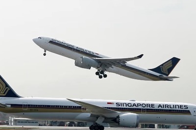 Singapore Airlines Gives 8 Months Of Bonus Pay To Staff After Earnings Surged By 24%