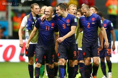 World Cup 2014: Netherlands aim for group dominance against Australia