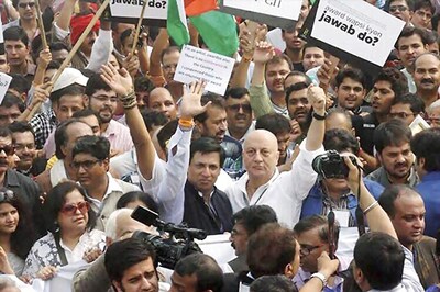 Padma awardee Neeraj slams return of government honours