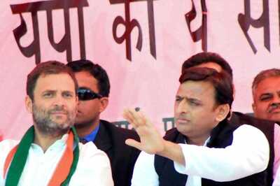 Won't Advise Rahul And Priyanka on Amethi, Raebareli But BJP Must Be Cornered on Every UP Seat: Akhilesh to News18