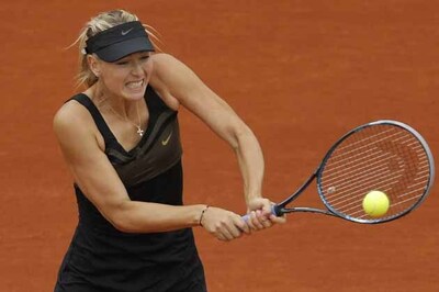Sharapova, Li advance at Pan Pacific Open