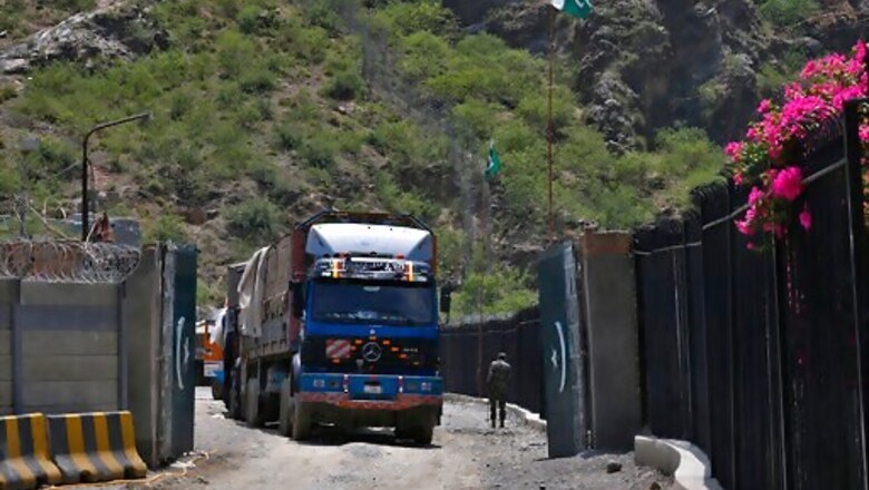 Pakistan Army Completes 90% Fencing Work Along Afghan Border