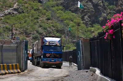 Pakistan Army Completes 90% Fencing Work Along Afghan Border