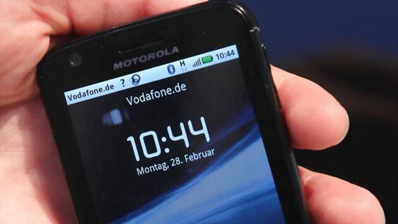 Intel inks mobile deals with Motorola, Lenovo