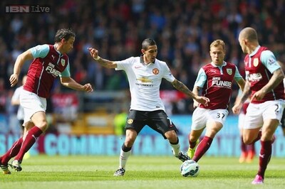 Winless Manchester United held to a goalless draw by Burnley