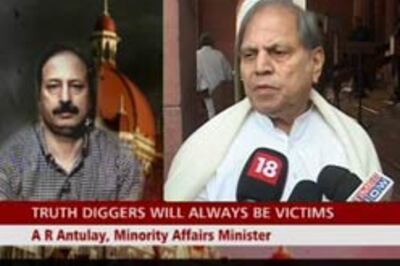 Antulay clarifies, but Govt embarrassed still | Watch