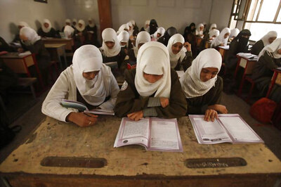 US Teacher Rips off 8-year-old Girl's Hijab, Fired