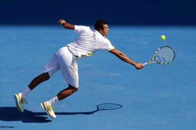Tsonga beaten by wild-card entry at Rotterdam