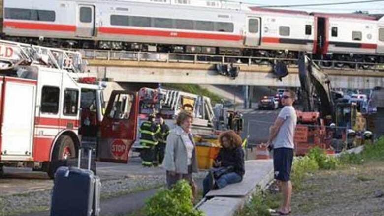 Nearly 50 hurt as two trains collide in Connecticut