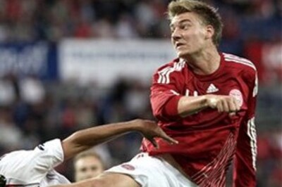 Nicklas Bendtner confident of new Arsenal deal