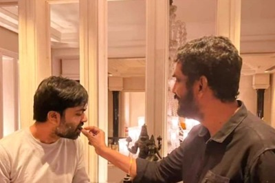 Producer Suresh Kamatchi Celebrates Success of Maanadu With Actor Simbu; Shares Pics