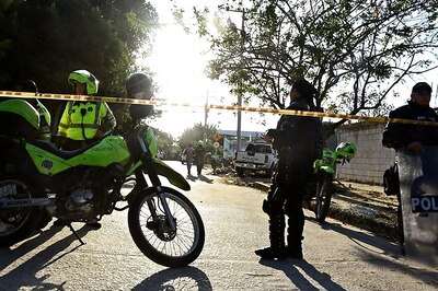 Colombia Bomb Attack Kills at Least Five Police, Wounds Dozens