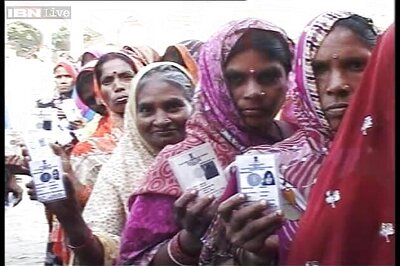 Despite Maoist threat, 42 percent voters exercise their right in Jharkhand