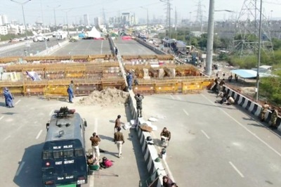 Multiple Barricades, Thousands of Personnel, Buses: Watch Drones Capture Delhi Cops' Chakka Jam Prep