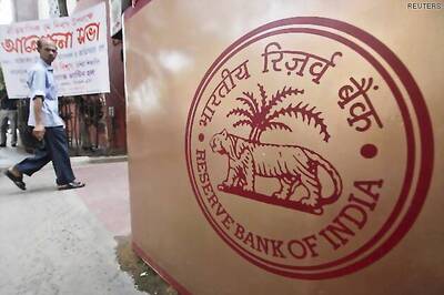 'Foreign banks should play a role India's development'
