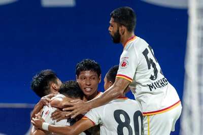 ISL 2021-22: Naorem Singh Brace Helps SC East Bengal Beat FC Goa 2-1, Register First Win of the Season