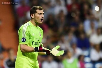 Casillas shock inclusion on shortlist for FIFA award
