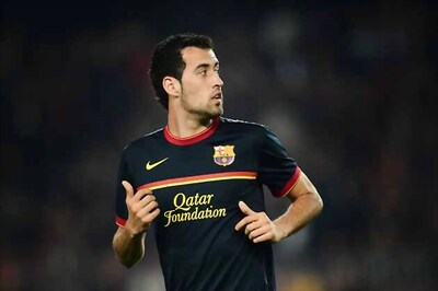 Sergio Busquets renews contract with Barcelona