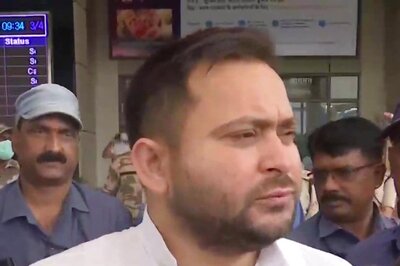 CBI Questions Tejashwi Yadav's Close Aide in Land-for-jobs 'scam'