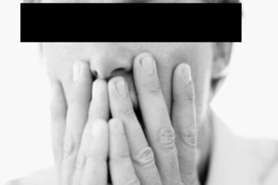 Indian-origin woman sets fire to hubby's genitals, murders