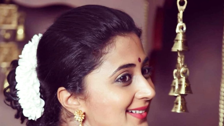 Actor Kanika Returns to Small Screen After 14 years With Sun TV's Ethir Neechal