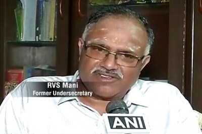 Ex-bureaucrat alleges political pressure by UPA, torture in Ishrat Jahan case