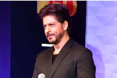 Shah Rukh Khan Says 'Apne Bete Pe Gaya Hoon' as Fan Asks About His Cuteness, Check Hilarious Tweet
