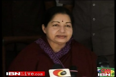 Chennai: Jayalalithaa meets Naveen Patnaik