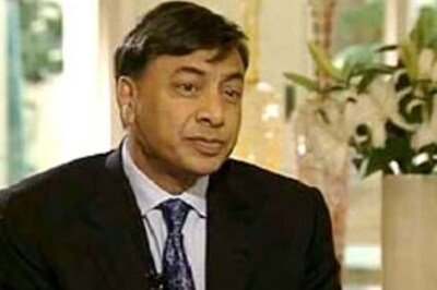 Recession? Billionaire homes boast of gold-plated pool