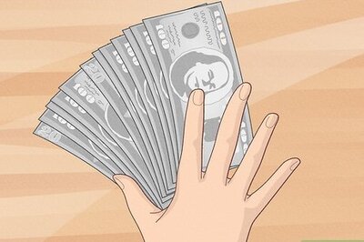 How to Save Money on Vacation