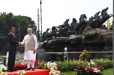 PM Modi, Indonesia President Joko Widodo Visit Arjuna Wijaya Chariot Statue