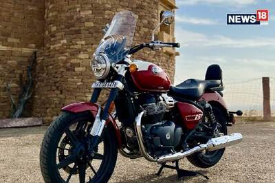 Royal Enfield Launched Wingman Connectivity App for Bikes in India, Check Details