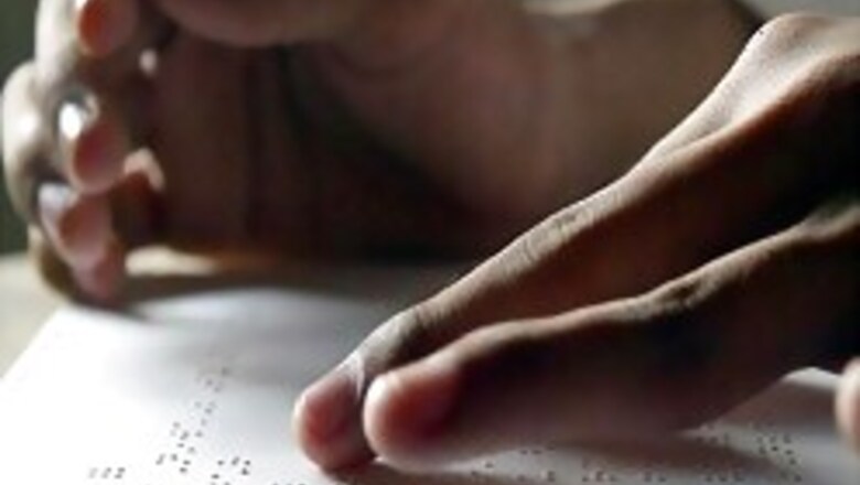 Blind magician takes Surat by storm