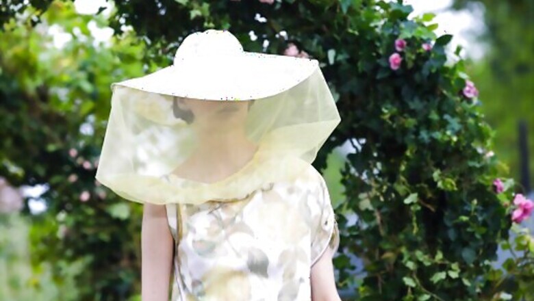 Kenzo Gets The Buzz At Bee-themed Paris Fashion Week Show