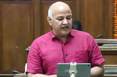 Sisodia Writes to Centre on Low Oxygen in Delhi; Blames UP, Haryana for Stopping Supply