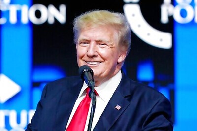 Trump Slams Politicians Who Won't Say They Got Booster Shots