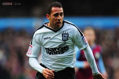 Tendulkar-owned Indian Super League team picks striker Michael Chopra