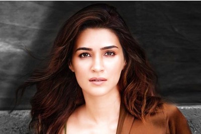 Kriti Sanon Suffers Injury in Right Knee, Has Strained a Ligament: Report
