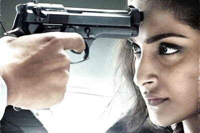 Anushka Sharma wishes Sonam Kapoor a 'fearless run at the cinemas' for 'Neerja'