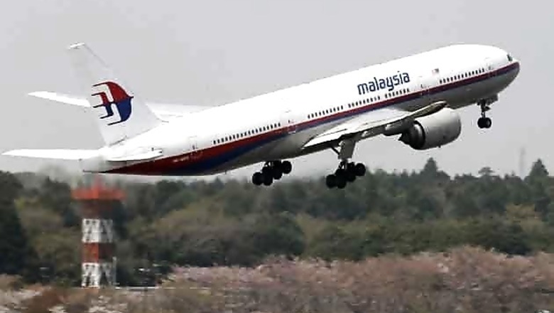Bangalore-bound Malaysian jet pilot praised upon safe landing