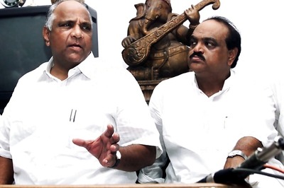 ED conducts searches across Mumbai over Bhujbal corruption cases